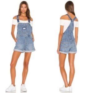 Levi’s vintage style short overalls